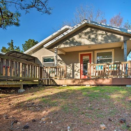 Broken Bow Cottage With Deck, Hot Tub And Fire Pit! Buitenkant foto